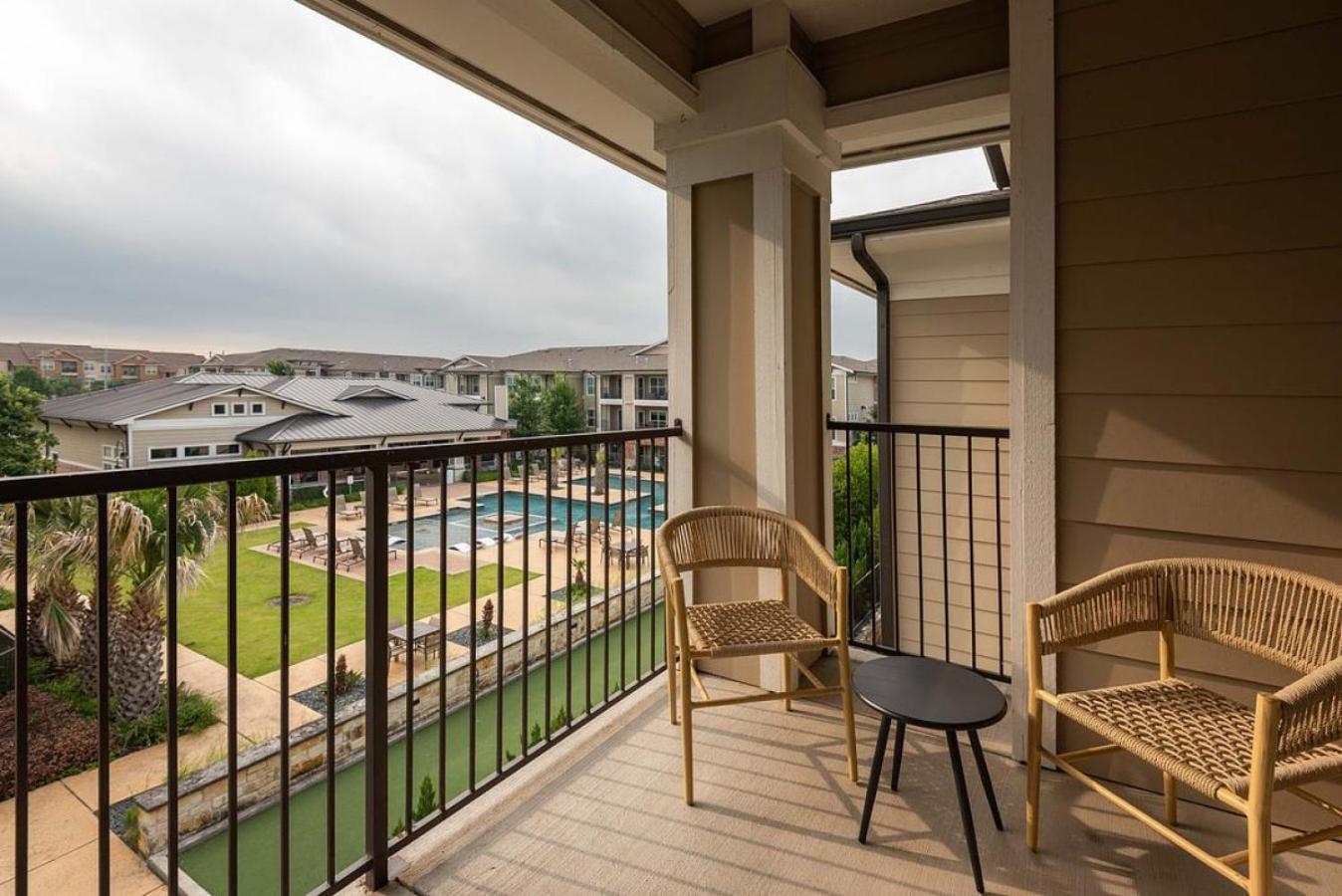 Landing At Bridge At Southpark Meadows - 1 Bedroom In Slaughter Creek Austin Exteriör bild